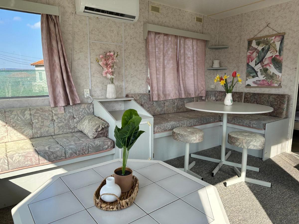 Caravans 10 Min To Tsonevo Lake & 35 Min To Black Sea מראה חיצוני תמונה